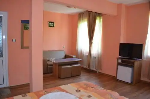 хотел Европа - 3