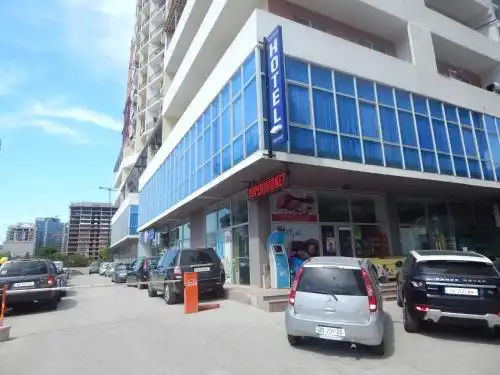 Belugo - 15