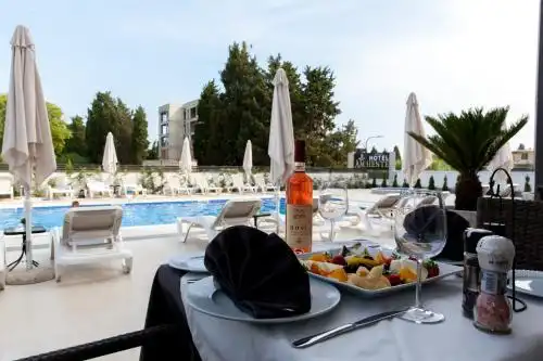 Ambiente Ulcinj - 43