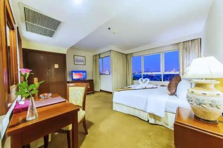 Prince Suites Residence Managed by Prince Palace - 11