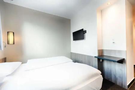 b&b nüRnberg-PläRrer - 3