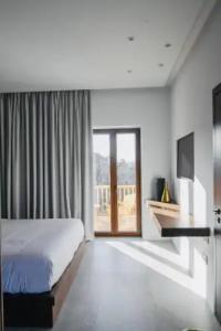 Charisma and Wellness Suites - 29