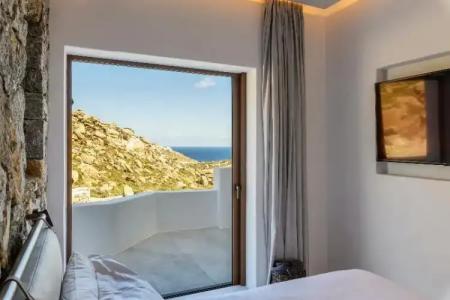 Charisma and Wellness Suites - 100