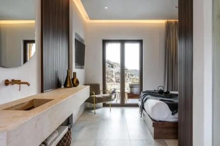 Charisma and Wellness Suites - 127