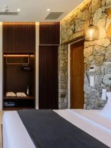 Charisma and Wellness Suites - 69