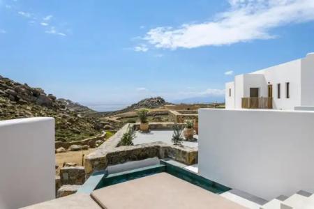 Charisma and Wellness Suites - 126