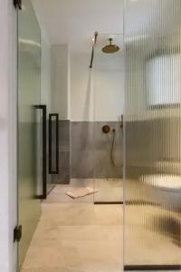 Charisma and Wellness Suites - 108