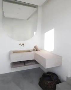 Charisma and Wellness Suites - 10