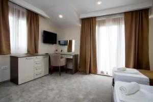 Hotel «Fobra», Подгорица