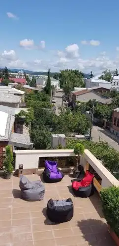 Terrace Sinauri - 46