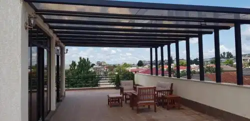 Terrace Sinauri - 61