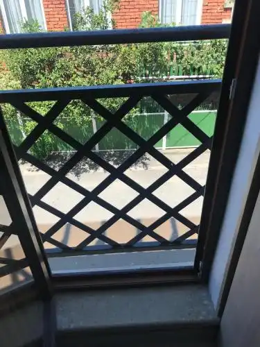 Terrace Sinauri - 64