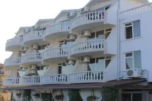 Hotel «Yanis», Лозенец