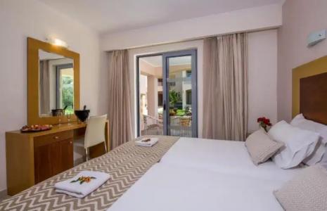 Isida Agia Marina - 67