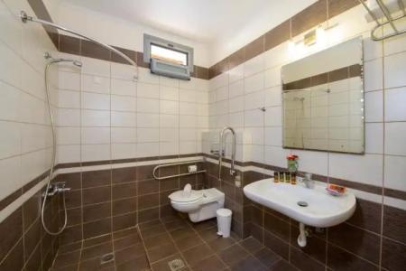 Isida Agia Marina - 70