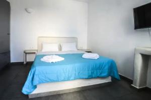 Мини-отель «The Last Sunbeam», Фира