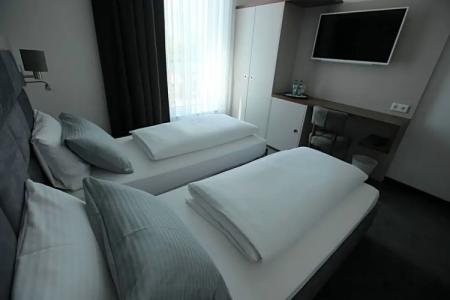 Starton am Village - 18