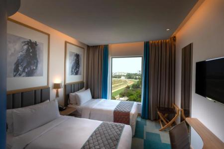 Holiday Inn Bengaluru Racecourse, An Ihg - 6