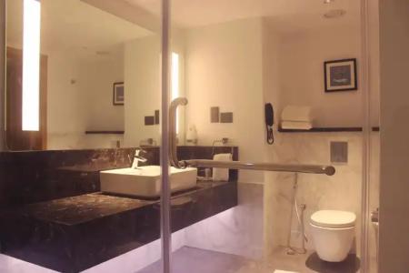 Fountain Tree By Tgi - 6