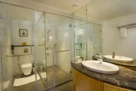 Fountain Tree By Tgi - 23