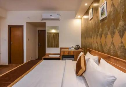 Kensington Suites - 3