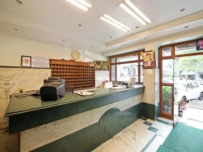 Spot On 72596 Royal Regency - 1