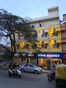 Spot On 72596 Royal Regency - 27