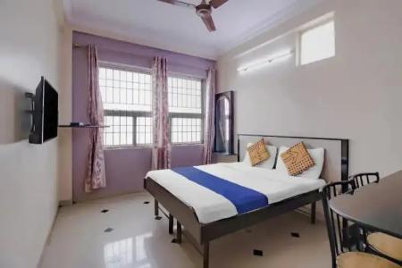 Spot On 72596 Royal Regency - 19