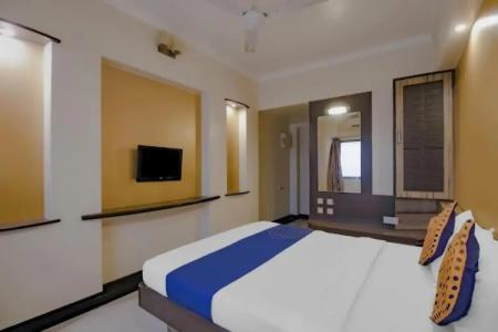 Spot On 72596 Royal Regency - 51