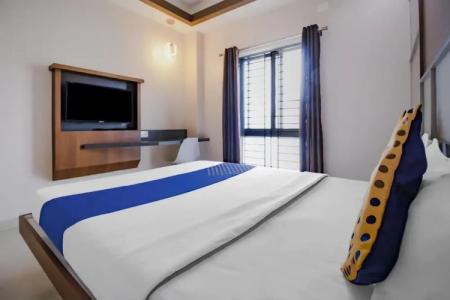 Spot On 72596 Royal Regency - 20