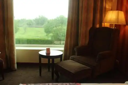 Ramada by Wyndham Jaipur Jaisinghpura - 11