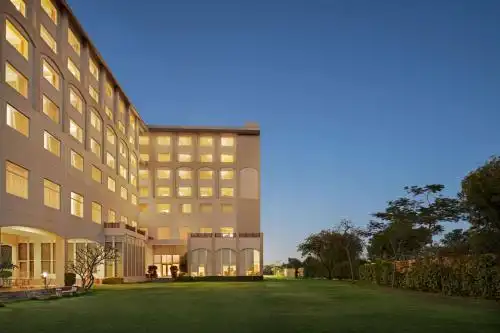 Ramada by Wyndham Jaipur Jaisinghpura - 0