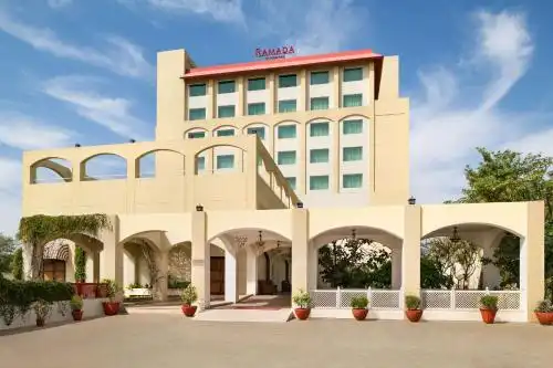 Ramada by Wyndham Jaipur Jaisinghpura - 9