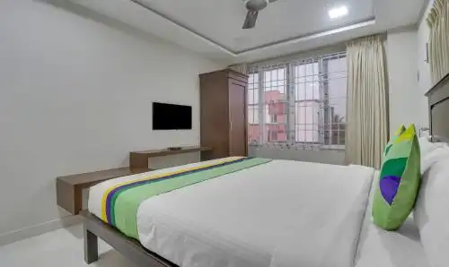 Treebo Trend Rithikha Inn Crest Ashok Nagar - 28