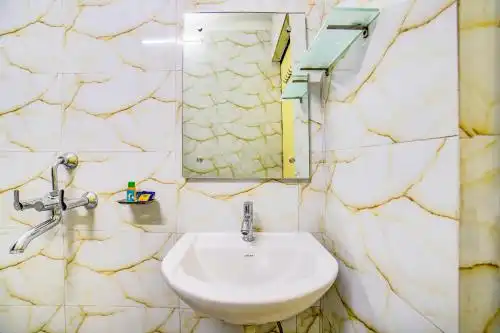 KYD Guest House - 31