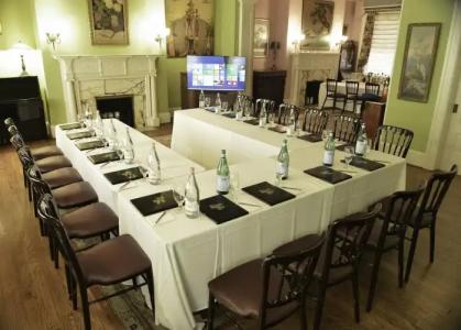 Tabard Inn - 14