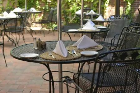 Tabard Inn - 12