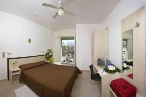 Amoha Hotel - Cattolica, Каттолика