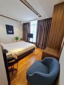 Ngan Hoa - Mille Fleurs 02 - 27