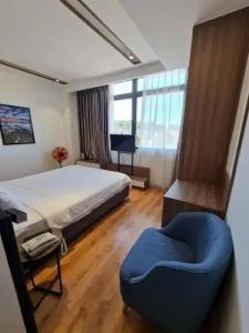 Ngan Hoa - Mille Fleurs 02 - 25