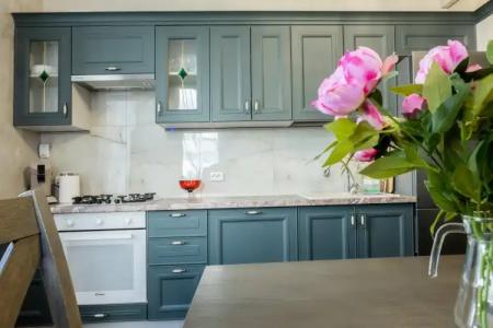 Гросс Хаус - 19