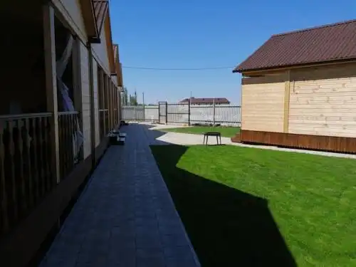 Четырёхместный номер с двухъярусной кроватью - 12