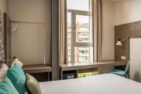 ibis Styles Barcelona Centre - 44