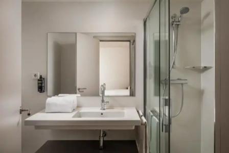 ibis Styles Barcelona Centre - 46