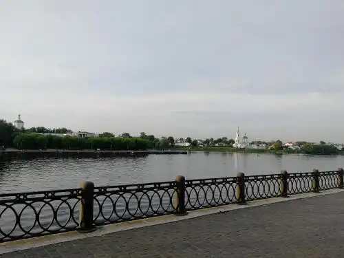 Уютная 2х комнатная квартира на набережной - 30