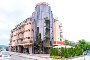 North Beach Hotel, Приморско