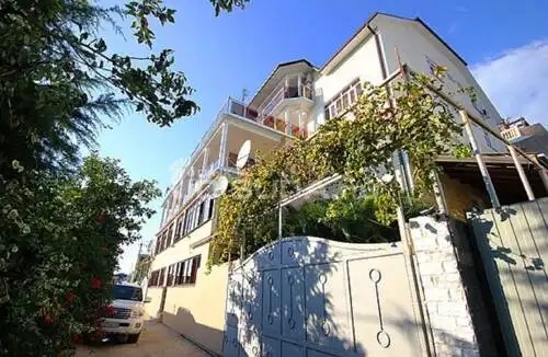 Кристи - 0