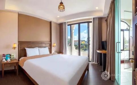 Guava Hill Boutique - 13