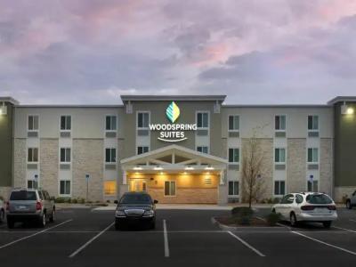 WoodSpring Suites Orlando Airport - 28