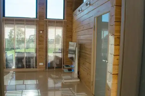Luxury House - 19